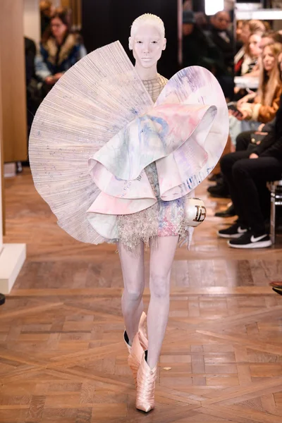 Look 20